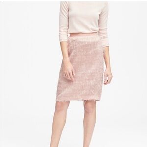 Eyelash Fringe Pencil Skirt Banana Republic sz4